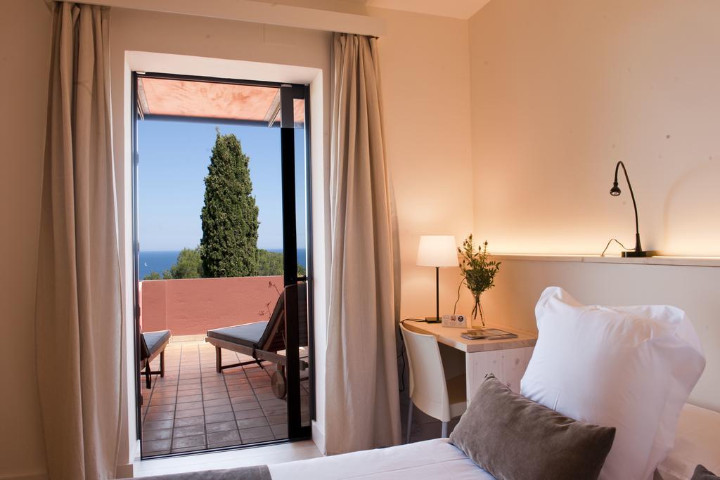 בגור L'Aixart Aiguablava Hotel מראה חיצוני תמונה
